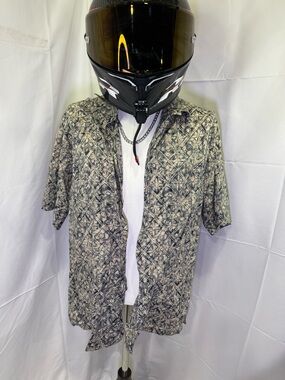 Cooke Street Honolulu Floral Short-Sleeve Button Shirt in Black & Cream